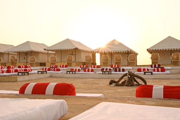 solitary-camp-in-jaisalmer